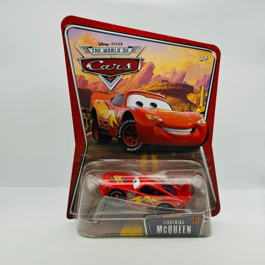 Disney Pixar Cars - LIGHTNING McQUEEN #01 World Of Cars 2008 - 1:55 Diecast
