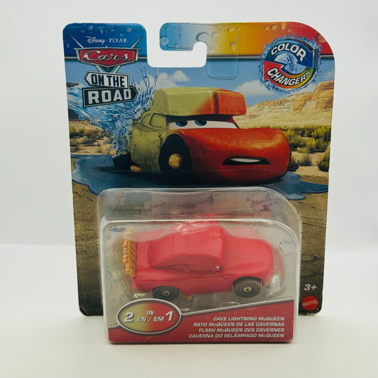 Disney Pixar Cars - COLOR CHANGERS CAVE LIGHTNING MCQUEEN - 1:55 Scale