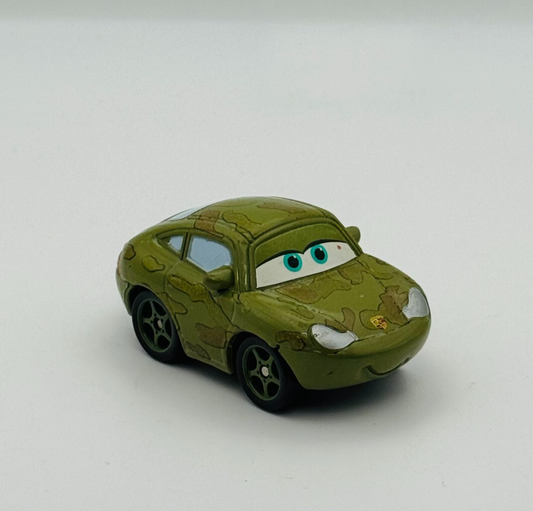 Disney Pixar Cars - Mini Adventures CAMO SALLY - Sarge's Boot Camp