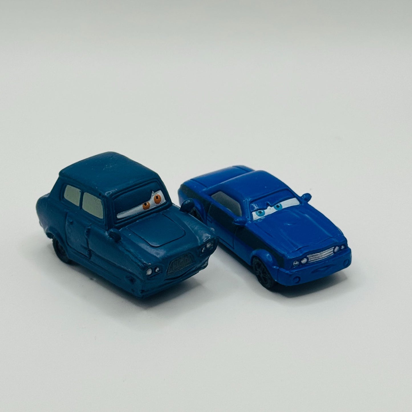 Disney Pixar Cars - Miniature Mini TOMBER & ROD TORQUE REDLINE Cars 2 (Plastic)