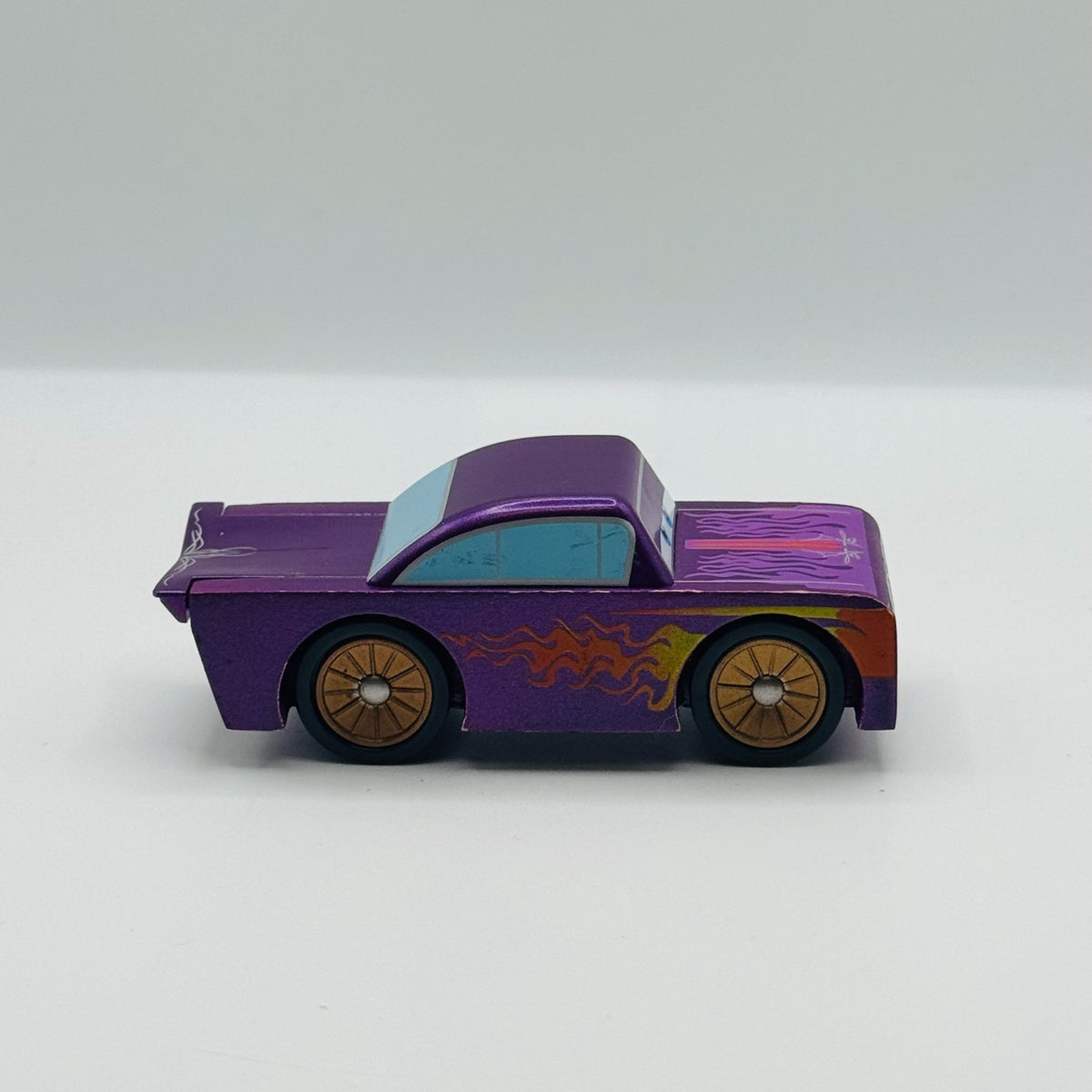 Disney Pixar Cars - WOOD PURPLE RAMONE -  Wooden Toys R Us Exclusive