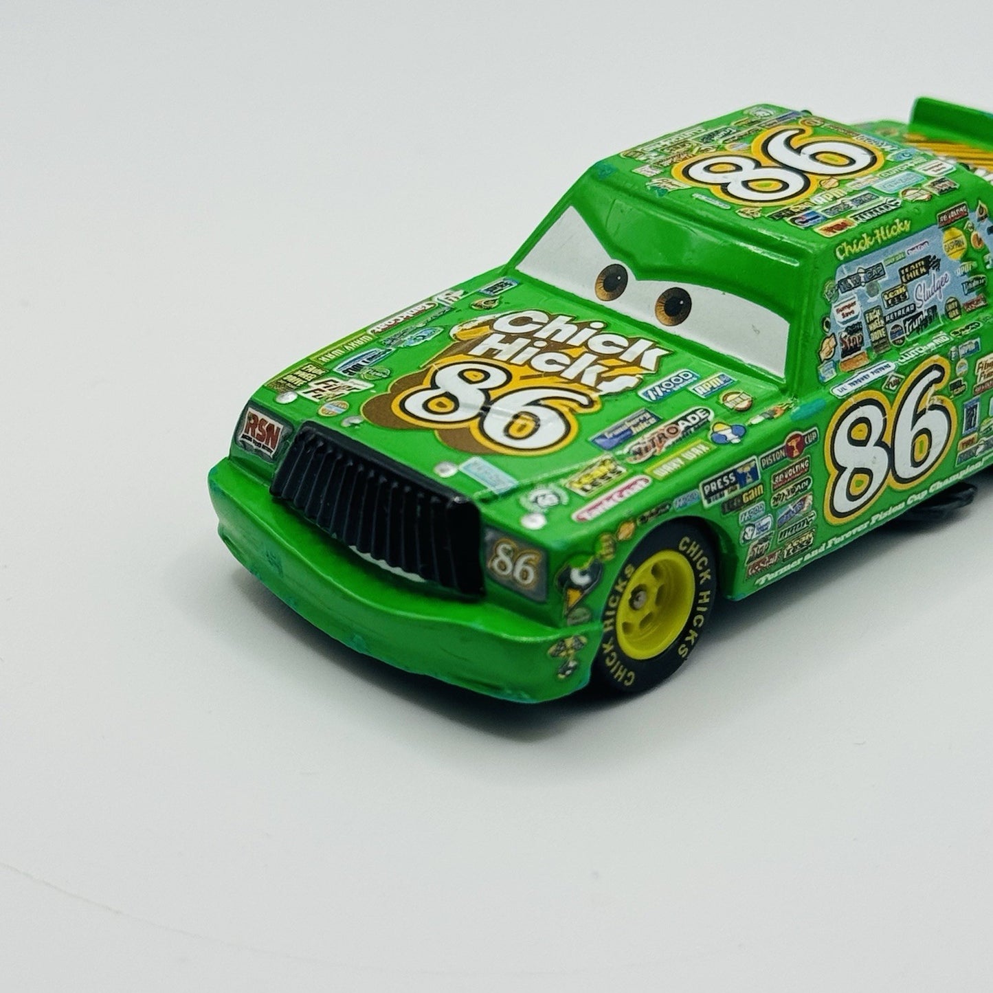 Disney Pixar Cars - CARS 3 CHICK HICKS RUBBER TIRES Scavenger Hunt 1:55 Diecast
