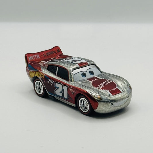 Disney Pixar Cars - MATTEL 20/21 EMPLOYEE MCQUEEN MATCHBOX - 1:55 Diecast