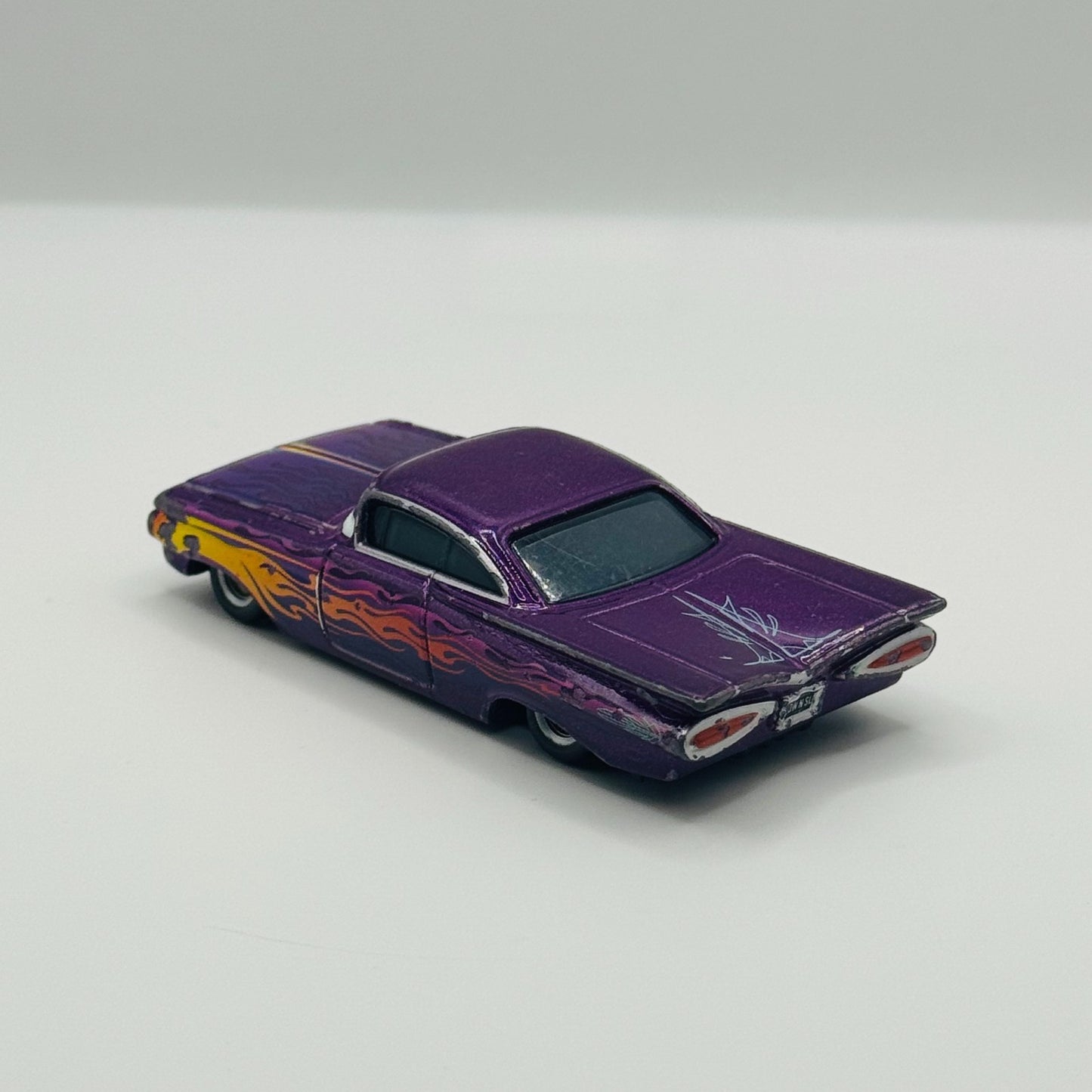 Disney Pixar Cars - PURPLE RAMONE - 1:55 Diecast