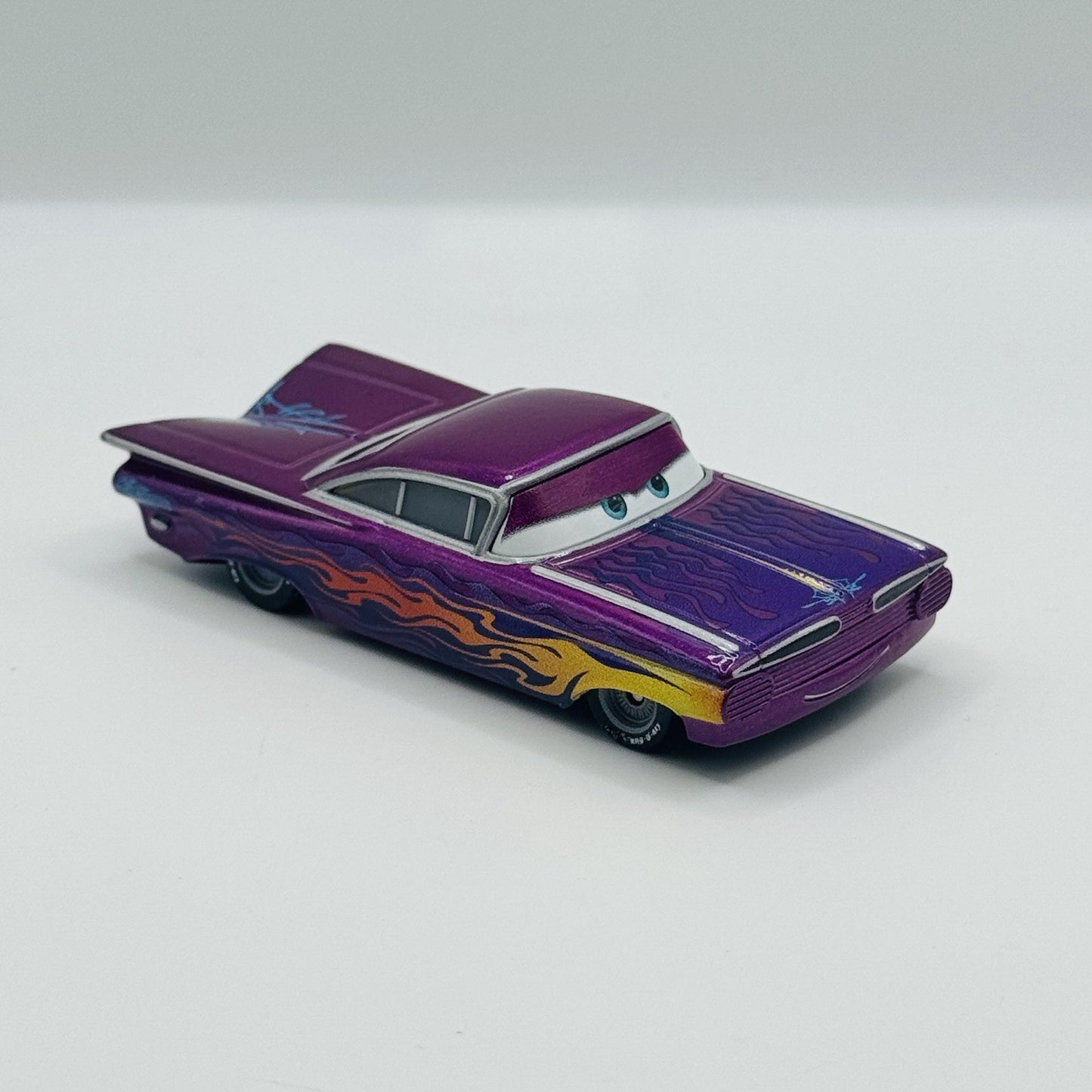 Disney Pixar Cars - PURPLE RAMONE - 1:55 Diecast