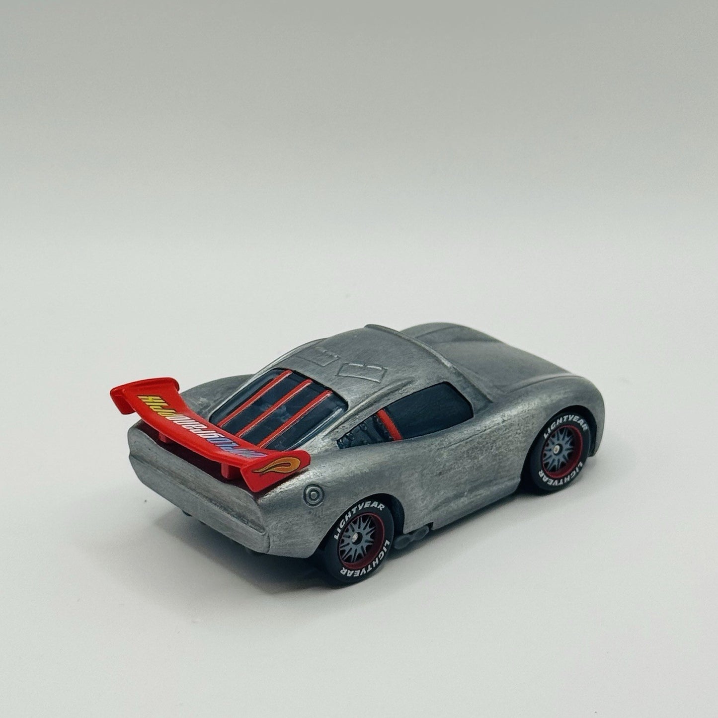 Disney Pixar Cars - PROTOTYPE TESTSHOT WGP LIGHTNING MCQUEEN Cars 2 1:55 Diecast