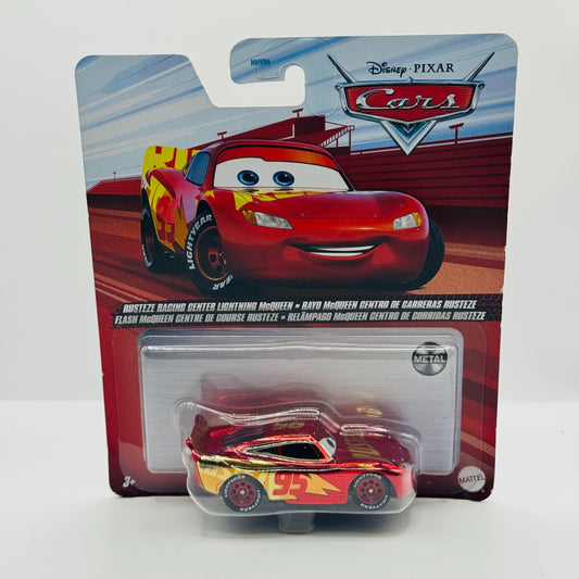 Disney Pixar Cars - RUST-EZE RACING CENTER LIGHTNING MCQUEEN 2022 - 1:55 Diecast