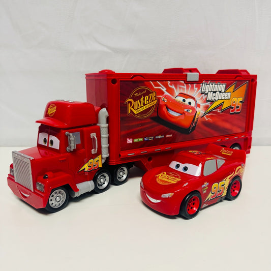 Disney Pixar Cars - TRACK TALKERS CHAT & HAUL MACK & LIGHTNING MCQUEEN Lights Up