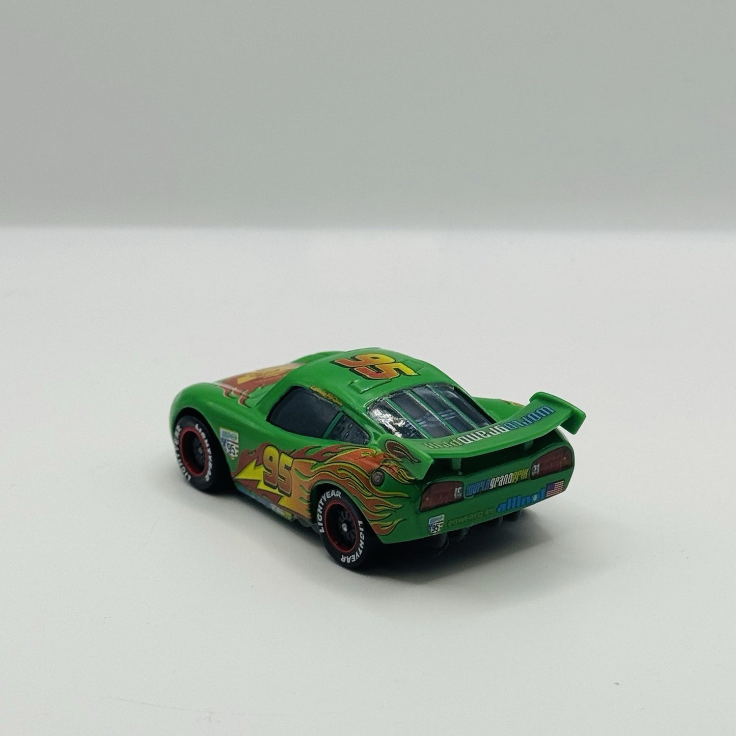 Disney Pixar Cars - GREEN WGP LIGHTNING McQUEEN Factory Custom - 1:55 Diecast