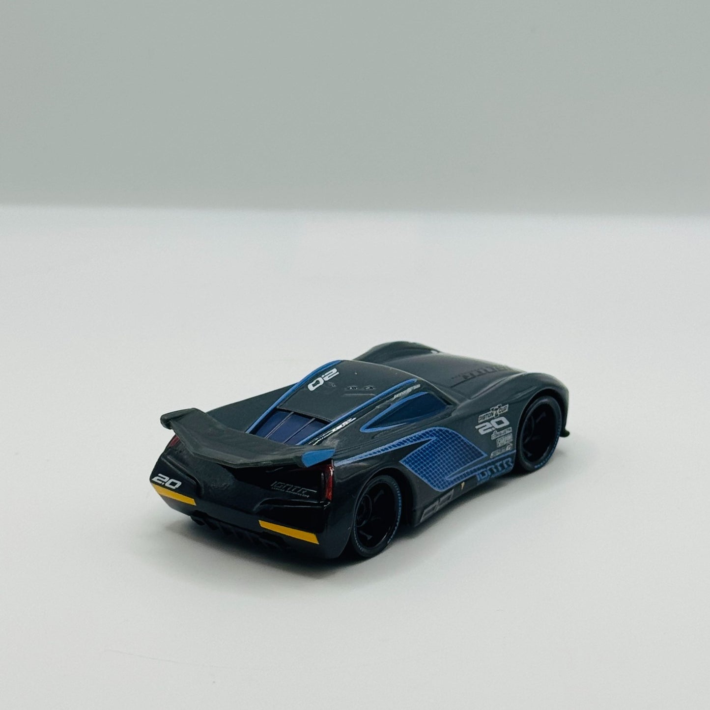 Disney Pixar Cars - JACKSON STORM NEXT GEN - 1:55 Diecast