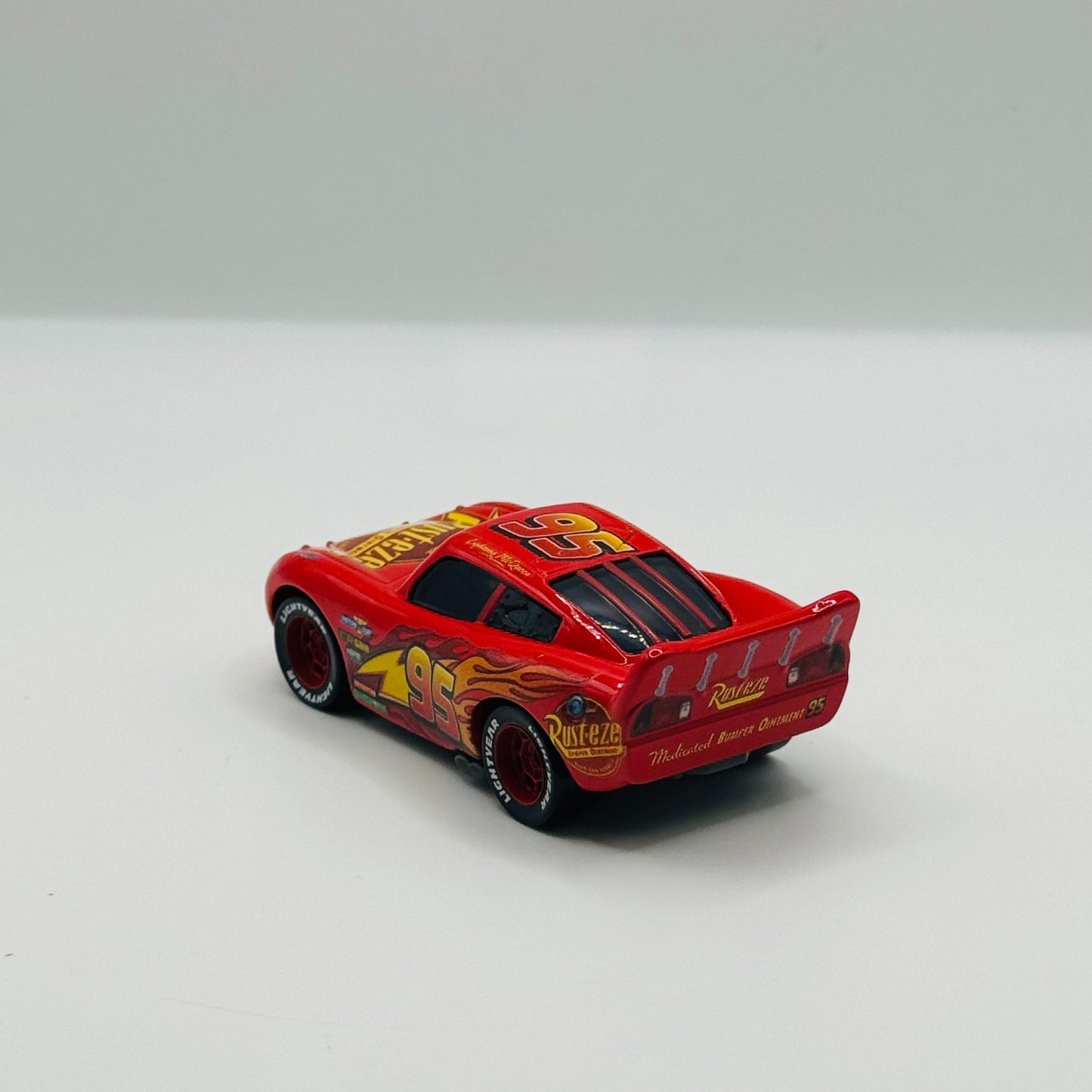 Disney Pixar Cars - CARS 3 LIGHTNING MCQUEEN - 1:55 Diecast
