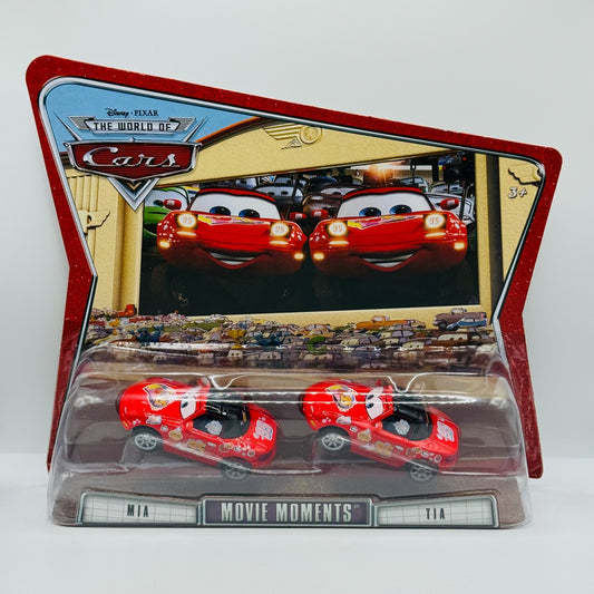 Disney Pixar Cars - MCQUEEN FAN RED MIA & TIA World of Cars 2008 - 1:55 Diecast