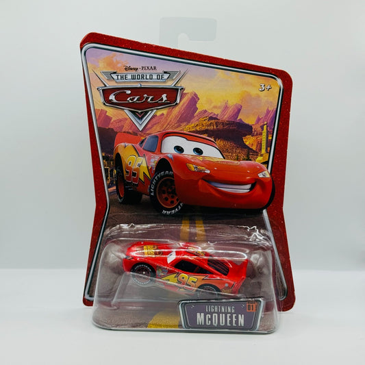 Disney Pixar Cars - RUSTEZE LIGHTNING MCQUEEN World Of Cars 2008 - 1:55 Diecast