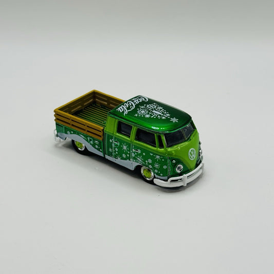 M2 Machines - COCA-COLA CHRISTMAS 1961 VW DOUBLE CAB TRUCK 2025 - 1:64 Diecast