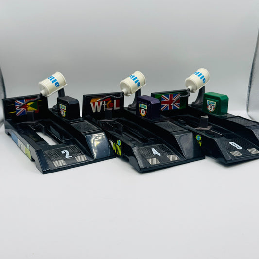 Disney Pixar Cars - WGP LEWIS MAX NIGEL PIT STOP LAUNCHERS Cars 2 - 1:55 Diecast
