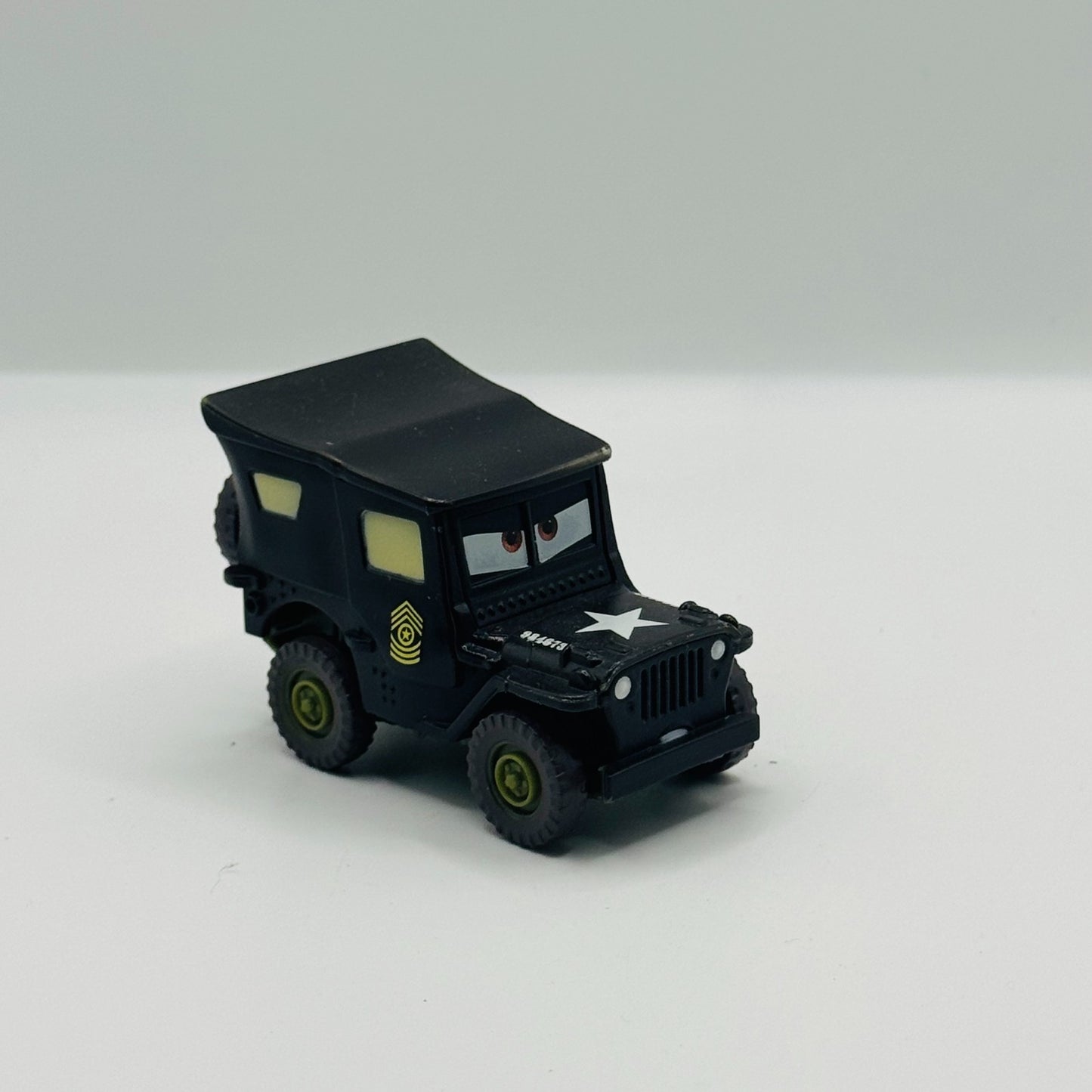 Disney Pixar Cars - COLOR CHANGERS SARGE BLACK/ GREEN 2010 - 1:55 Scale