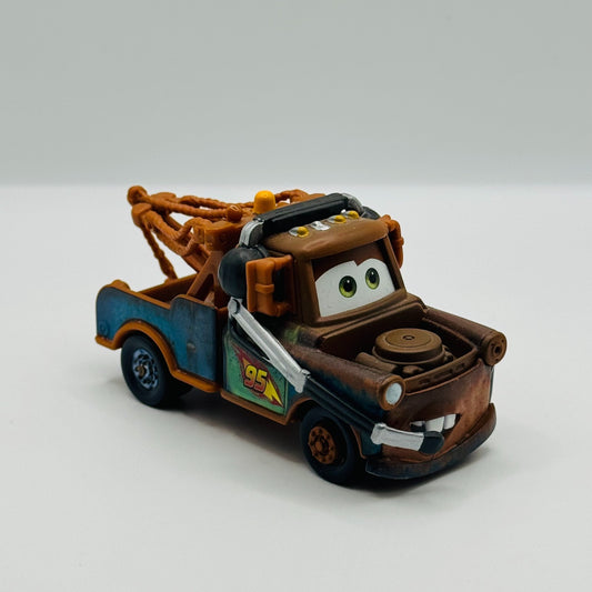 Disney Pixar Cars - PIT CREW RACE TEAM MATER WITH HEADSET - 1:55 Diecast