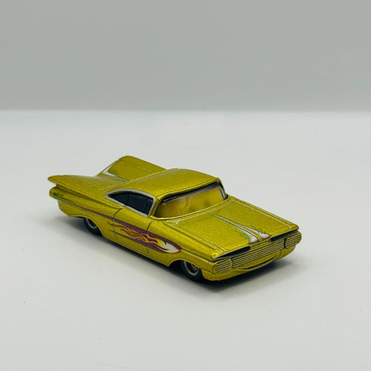 Disney Pixar Cars - YELLOW RAMONE LENTICULAR My Eyes Change - 1:55 Diecast