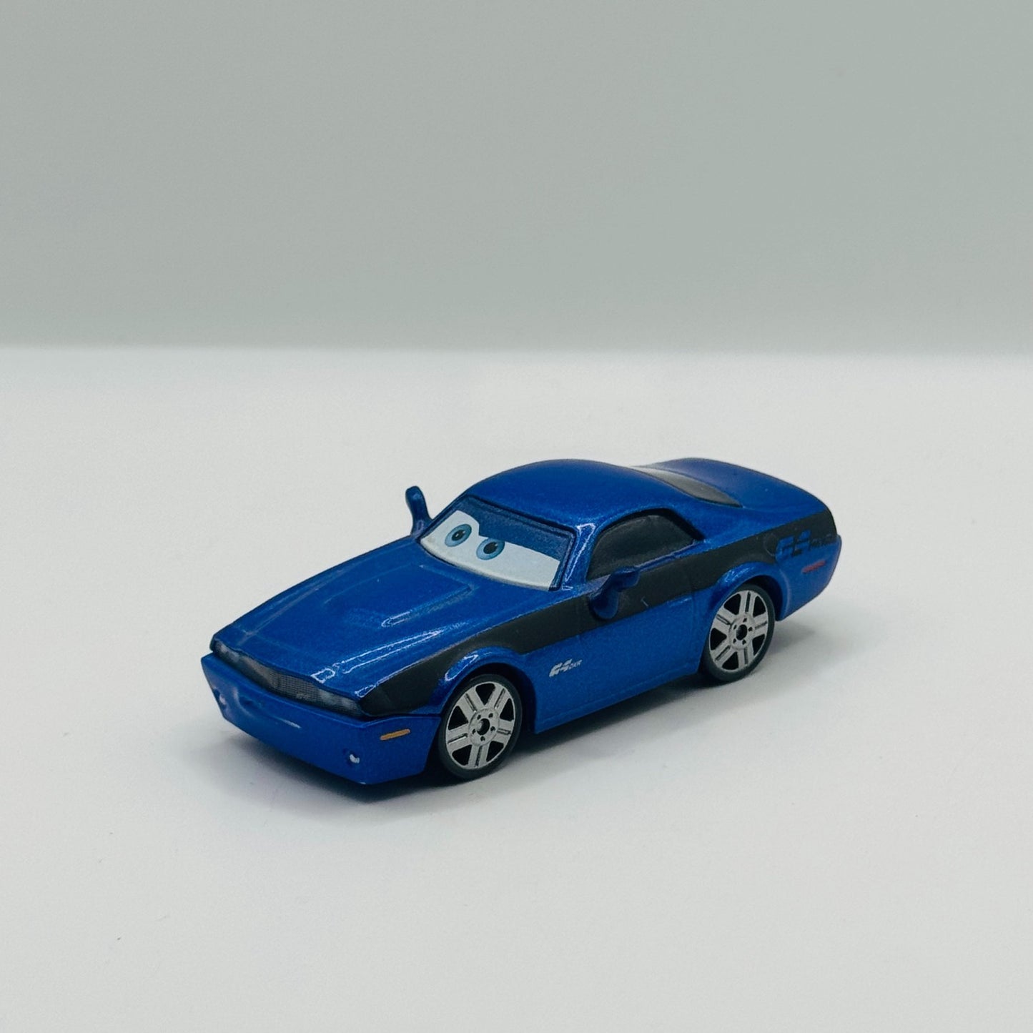 Disney Pixar Cars - ROD TORQUE REDLINE Secret Agent Spy - 1:55 Diecast