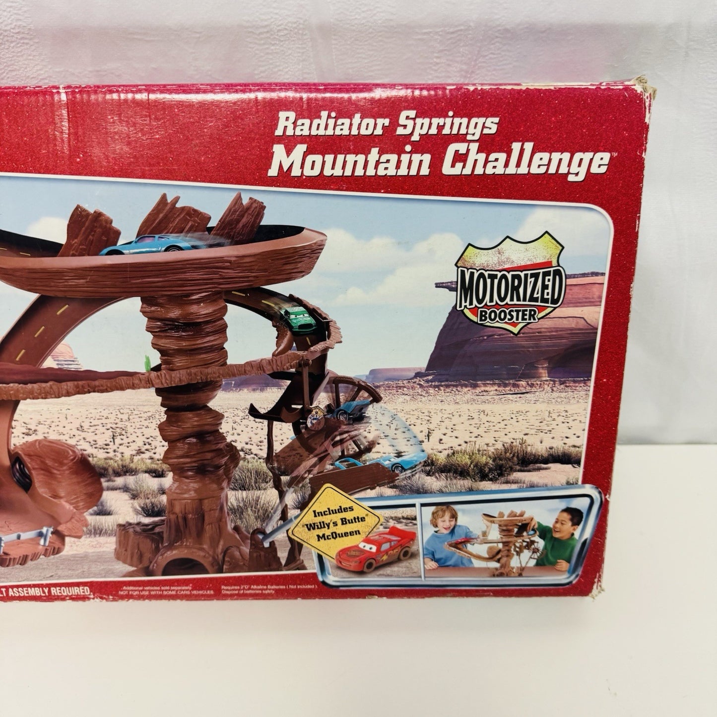 Disney Pixar Cars DIRT TRACK RADIATOR SPRINGS MOUNTAIN CHALLENGE - 1:55 Diecast