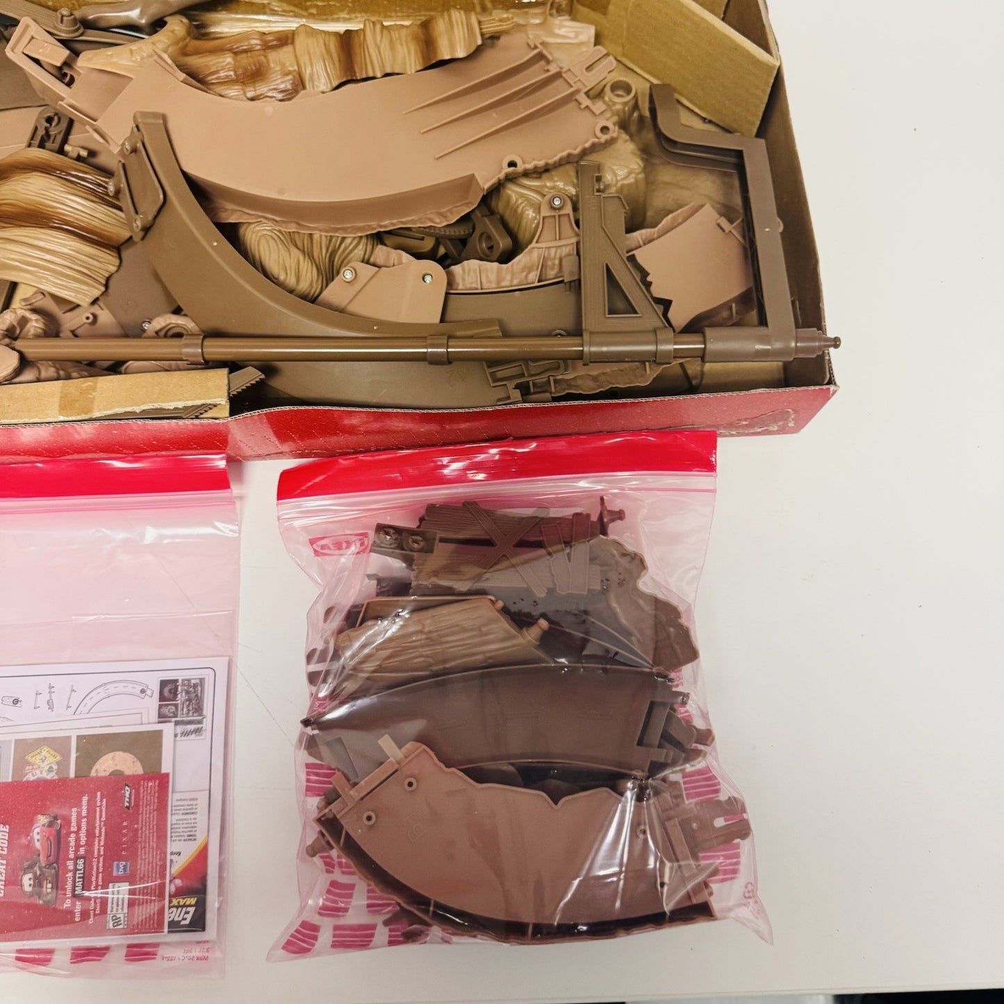 Disney Pixar Cars DIRT TRACK RADIATOR SPRINGS MOUNTAIN CHALLENGE - 1:55 Diecast