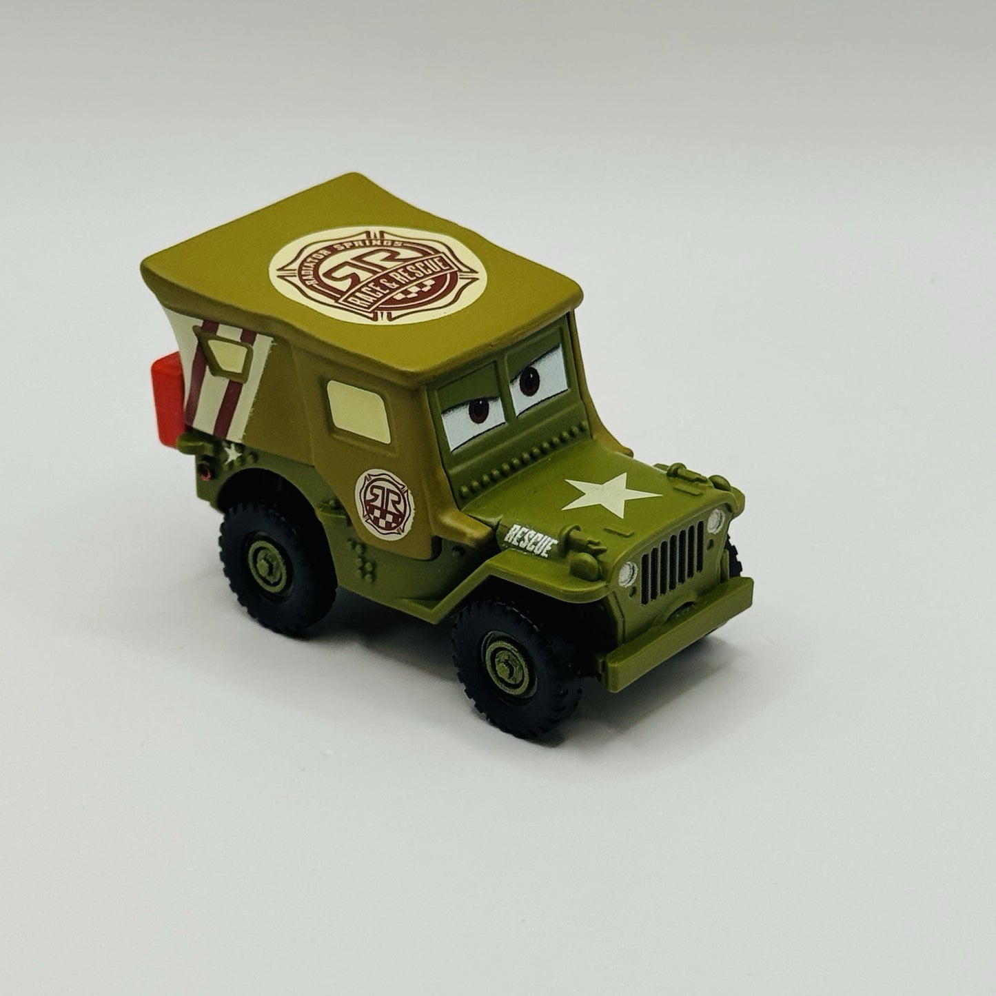 Disney Pixar Cars - RACE & RESCUE SARGE NO FIRE EXTINGUISHER CUSTOM 1:55 Diecast