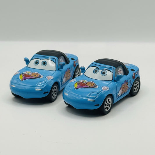 Disney Pixar Cars - DINOCO MIA & TIA Disney Store - 1:43 Diecast