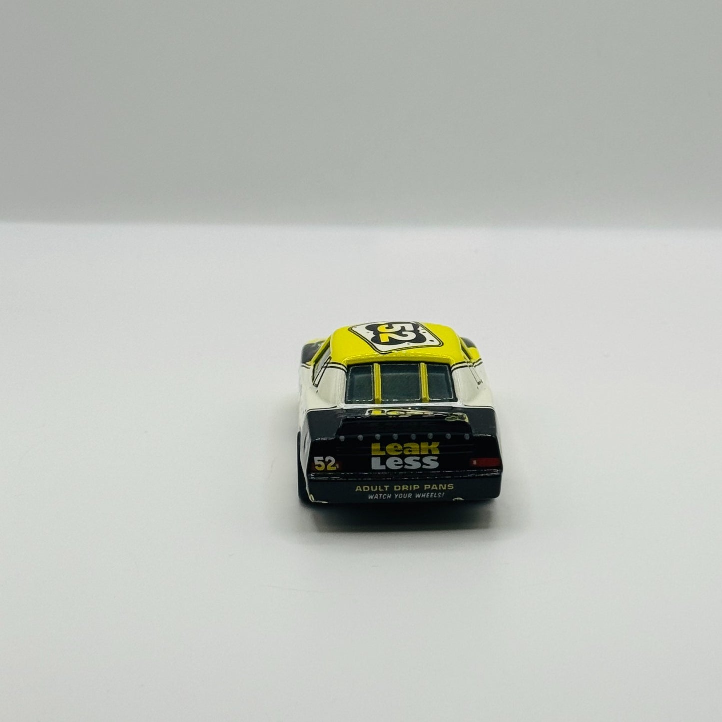 Disney Pixar Cars - LEAK LESS From RLC SOTS Motor Speedway of the South Set