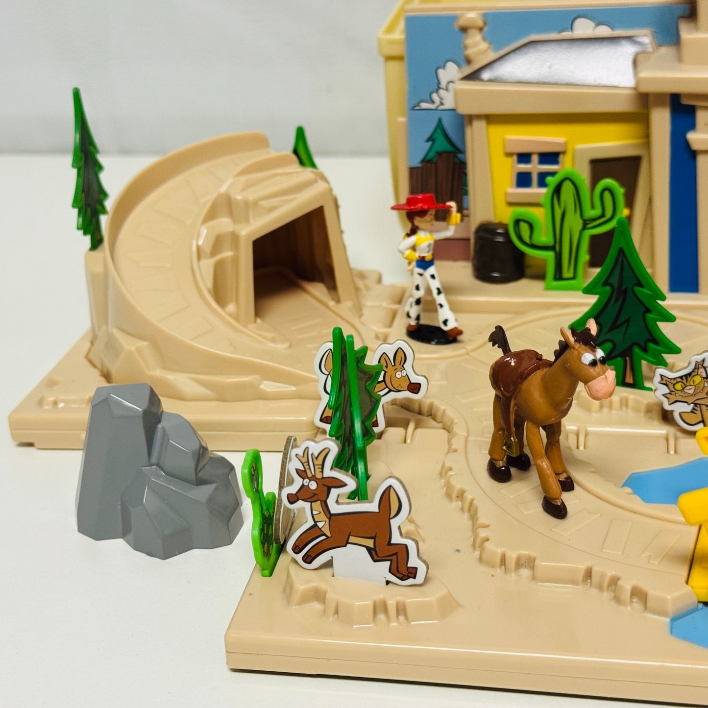 Disney Pixar TOY STORY 2 FOLD OUT WAGON WILD WEST Playset Portable- Disney Parks
