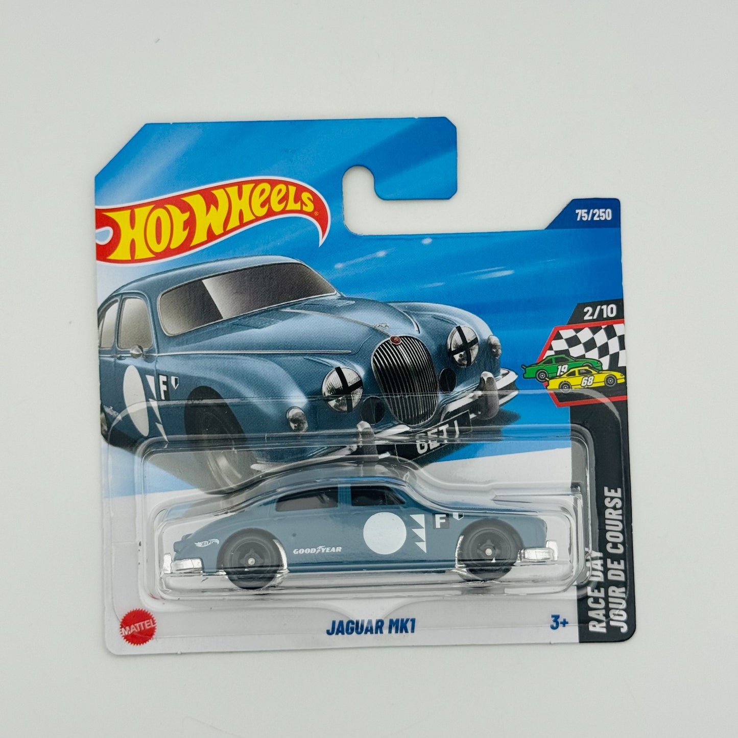 Hot Wheels - JAGUAR MK1 Race Day 2025 - 1:64 Diecast