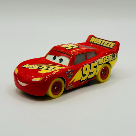 Disney Pixar Cars GLOW RACERS LIGHTNING MCQUEEN (Glow In The Dark) 1:55 Diecast