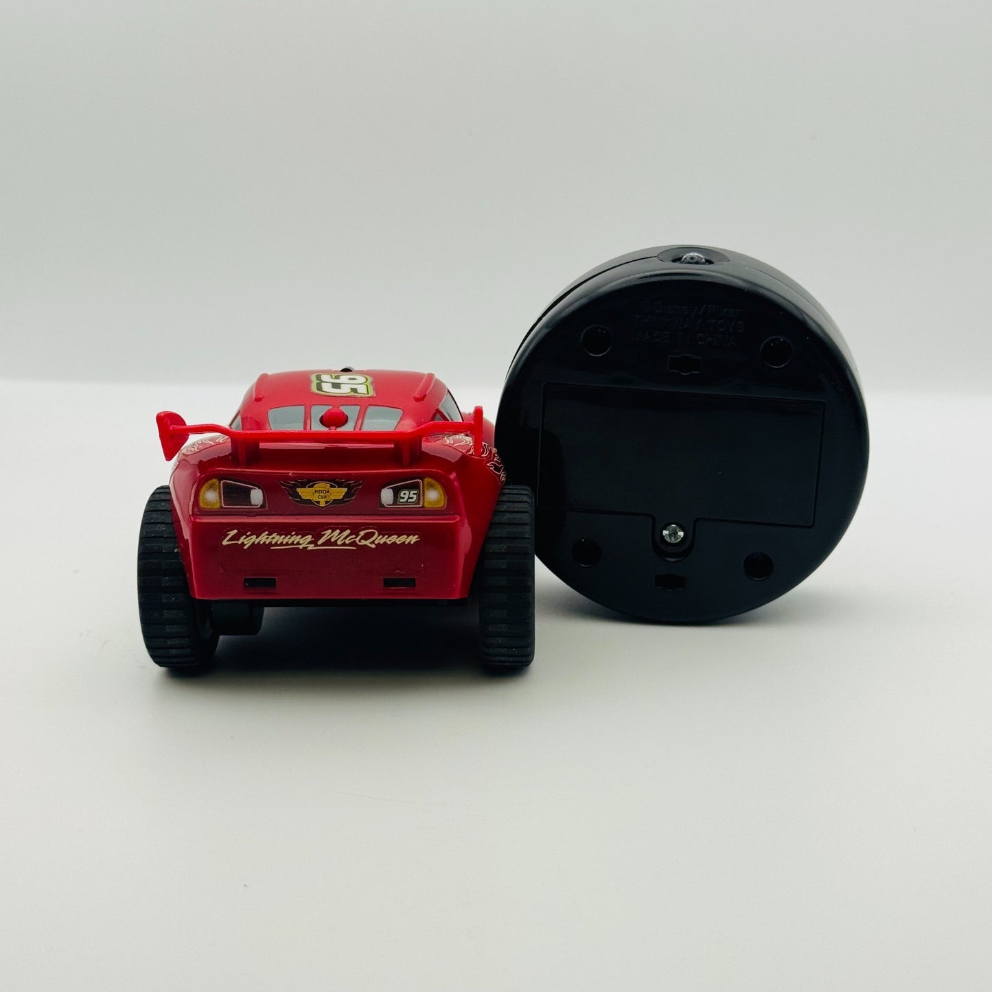 Disney Pixar Cars - NEON RC RACERS LIGHTNING MCQUEEN - Remote Control Car 2014