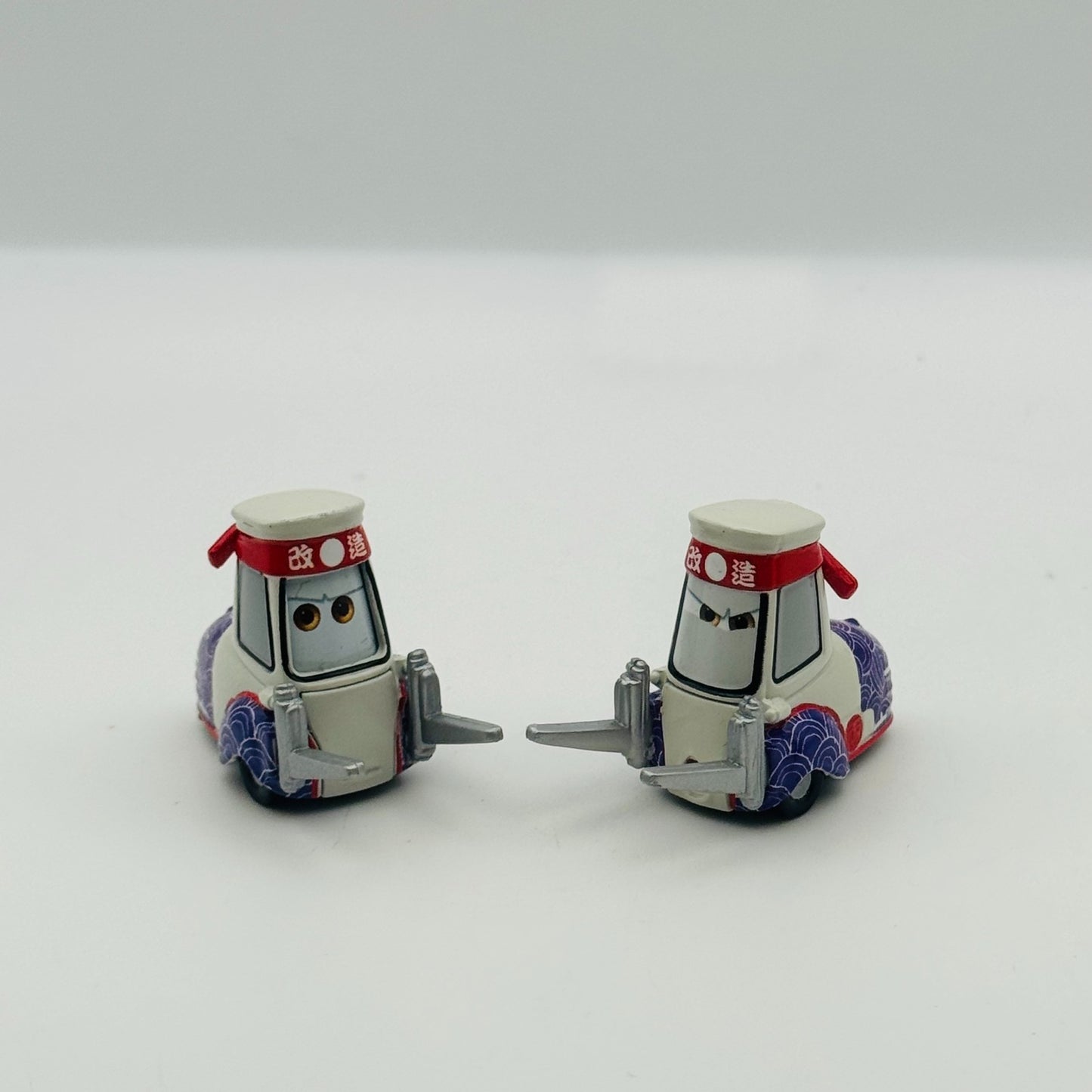 Disney Pixar Cars Toon - TEKI & PAKI *SEGMENTED EYES* Tokyo Mater - 1:55 Diecast