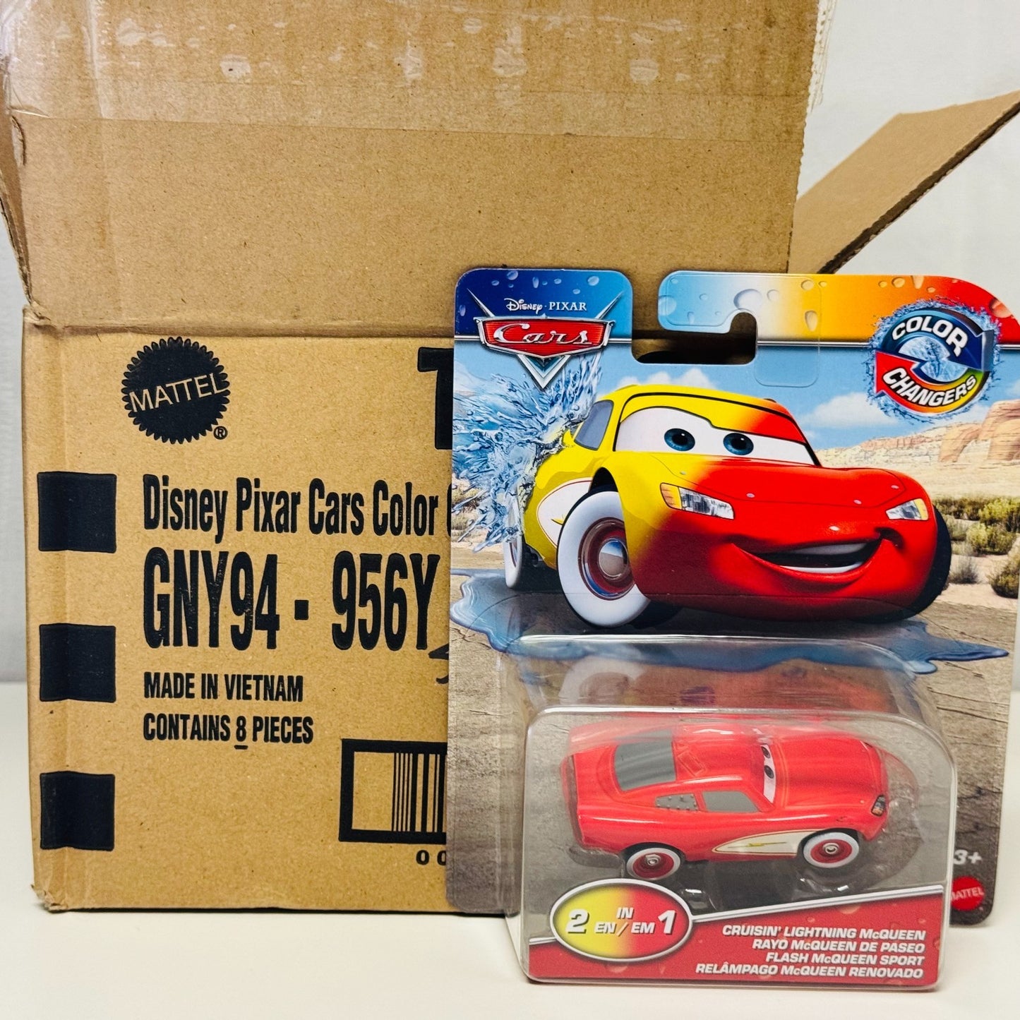 Disney Pixar Cars - COLOR CHANGERS 2024 CASE Y 8 Count Assortment - 1:55 Scale