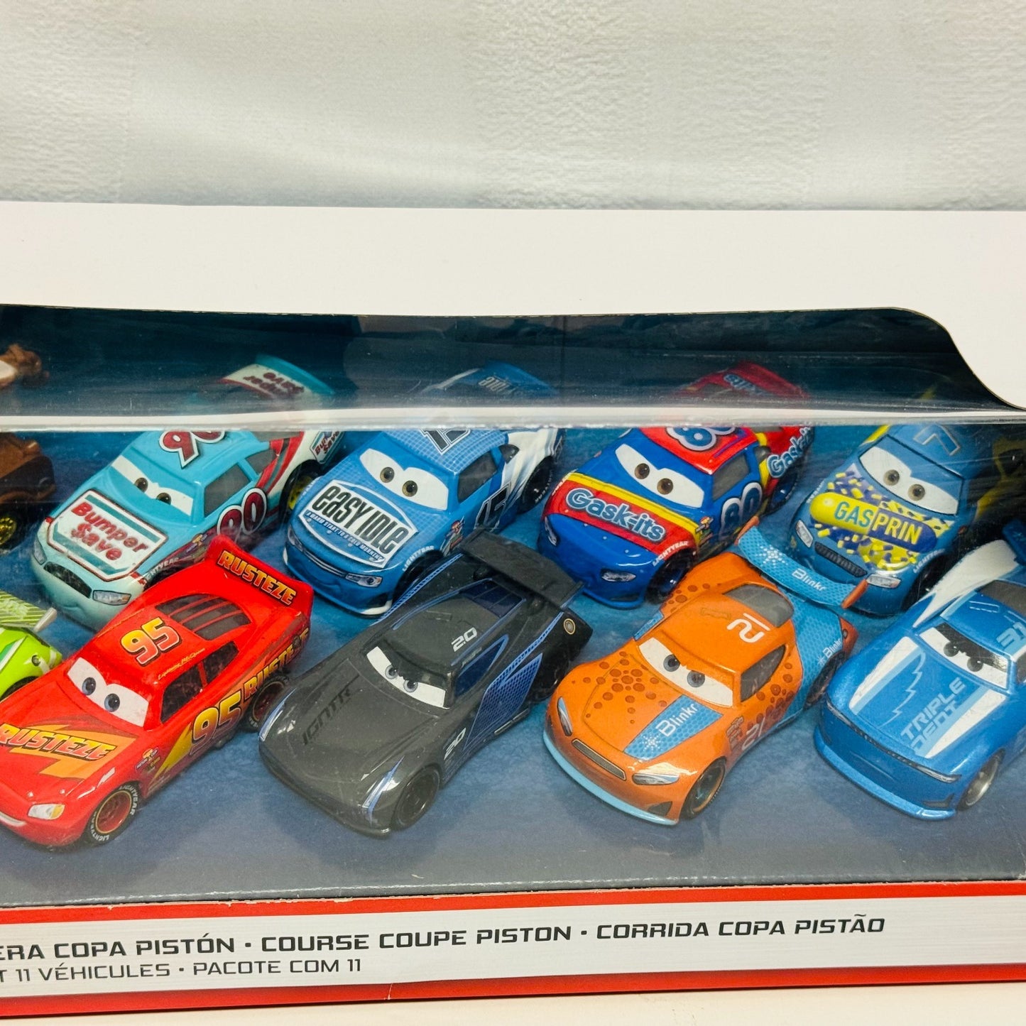 Disney Pixar Cars - PISTON CUP RACE 11-PK *CHINA* CARL CLUTCHEN CAM 1:55 Diecast