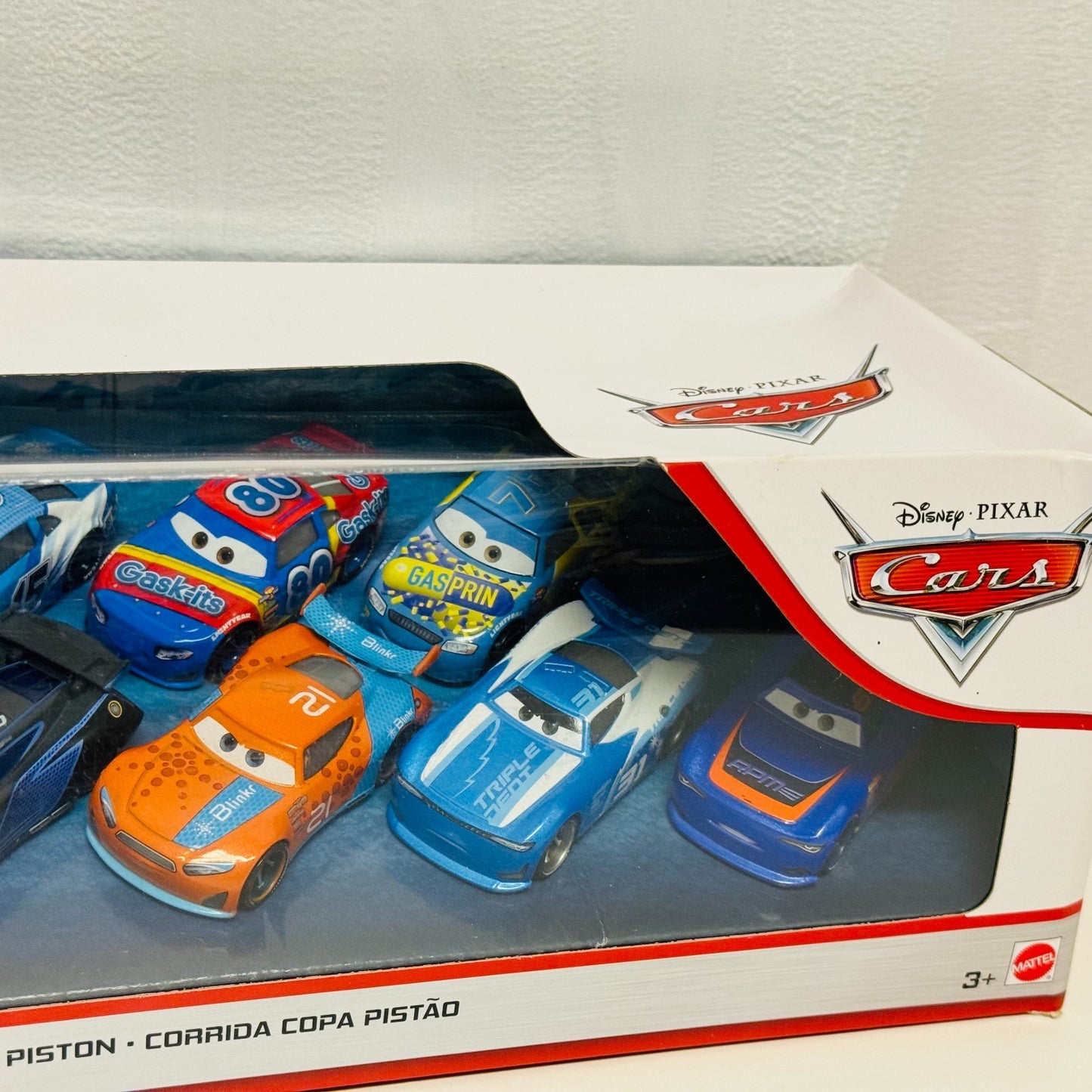 Disney Pixar Cars - PISTON CUP RACE 11-PK *CHINA* CARL CLUTCHEN CAM 1:55 Diecast