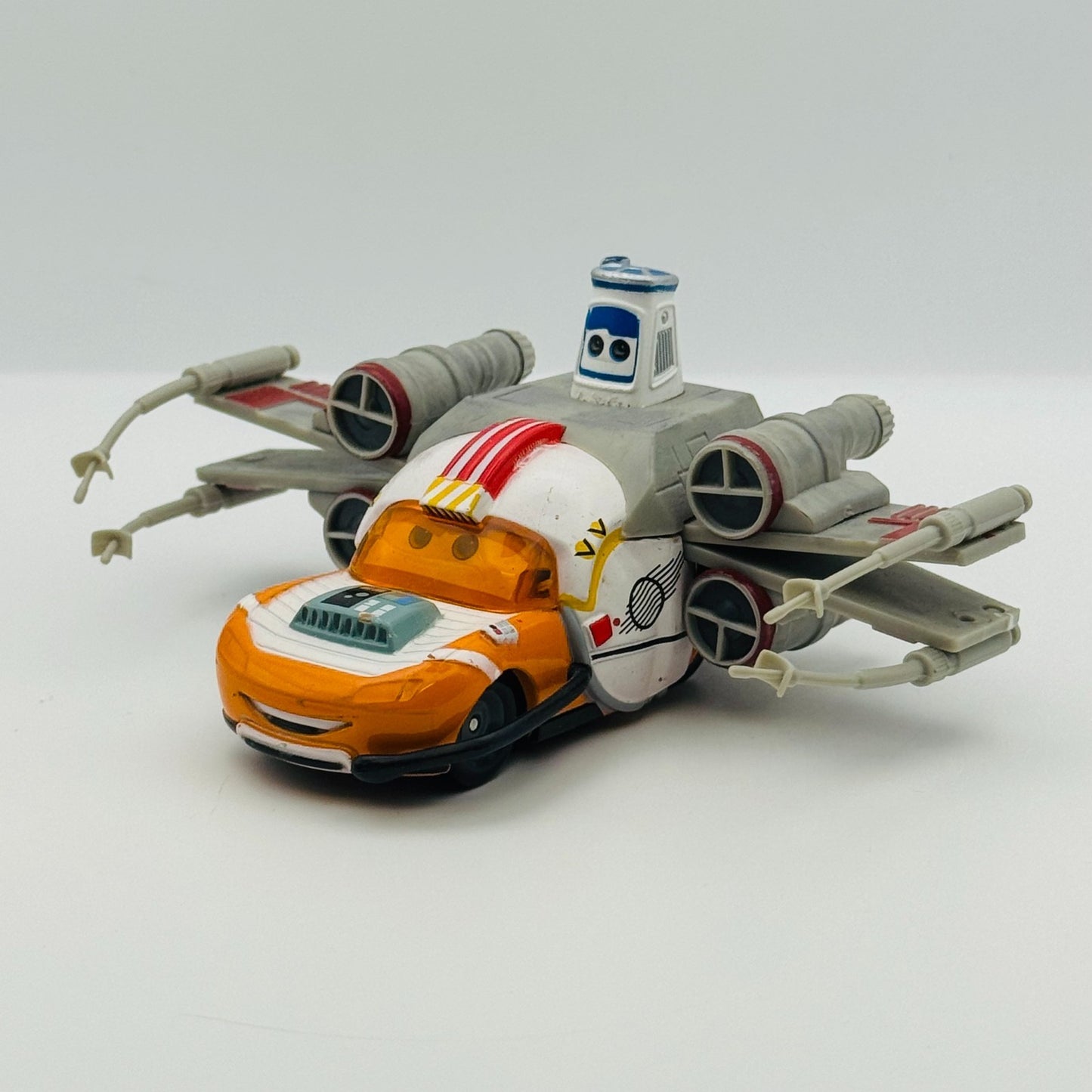 Disney Pixar Cars - STAR WARS MCQUEEN AS JEDI LUKE SKYWALKER DEATH -1:55 Diecast