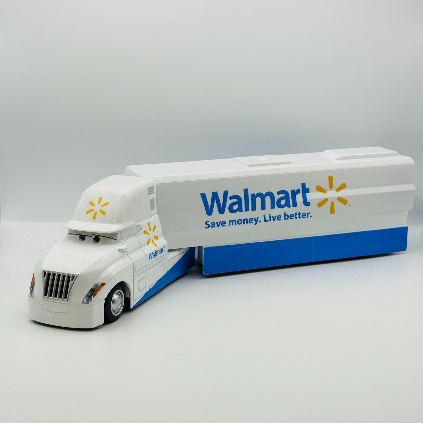 Disney Pixar Cars - MARTY HAULER NEXT GEN WALMART - 1:55 Diecast