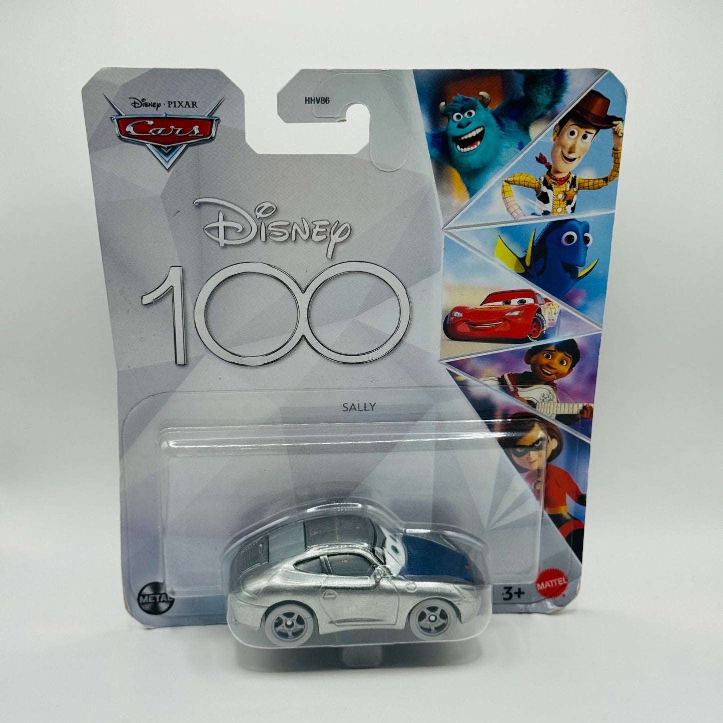 Disney Pixar Cars - DISNEY 100 SALLY SILVER METALLIC 2023 - 1:55 Diecast