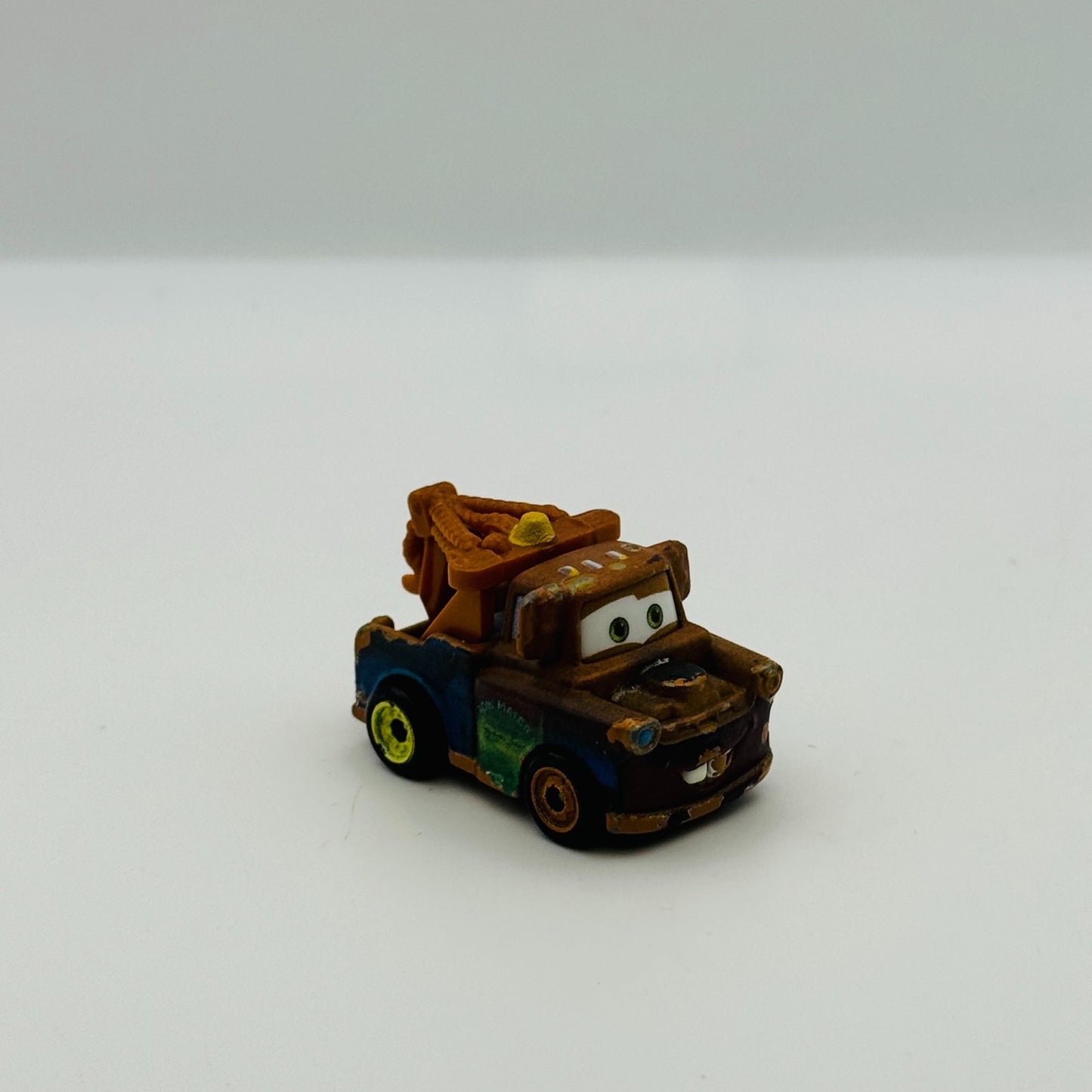 Disney Pixar Cars - Mini Racers TOW MATER - Diecast *Very Used*