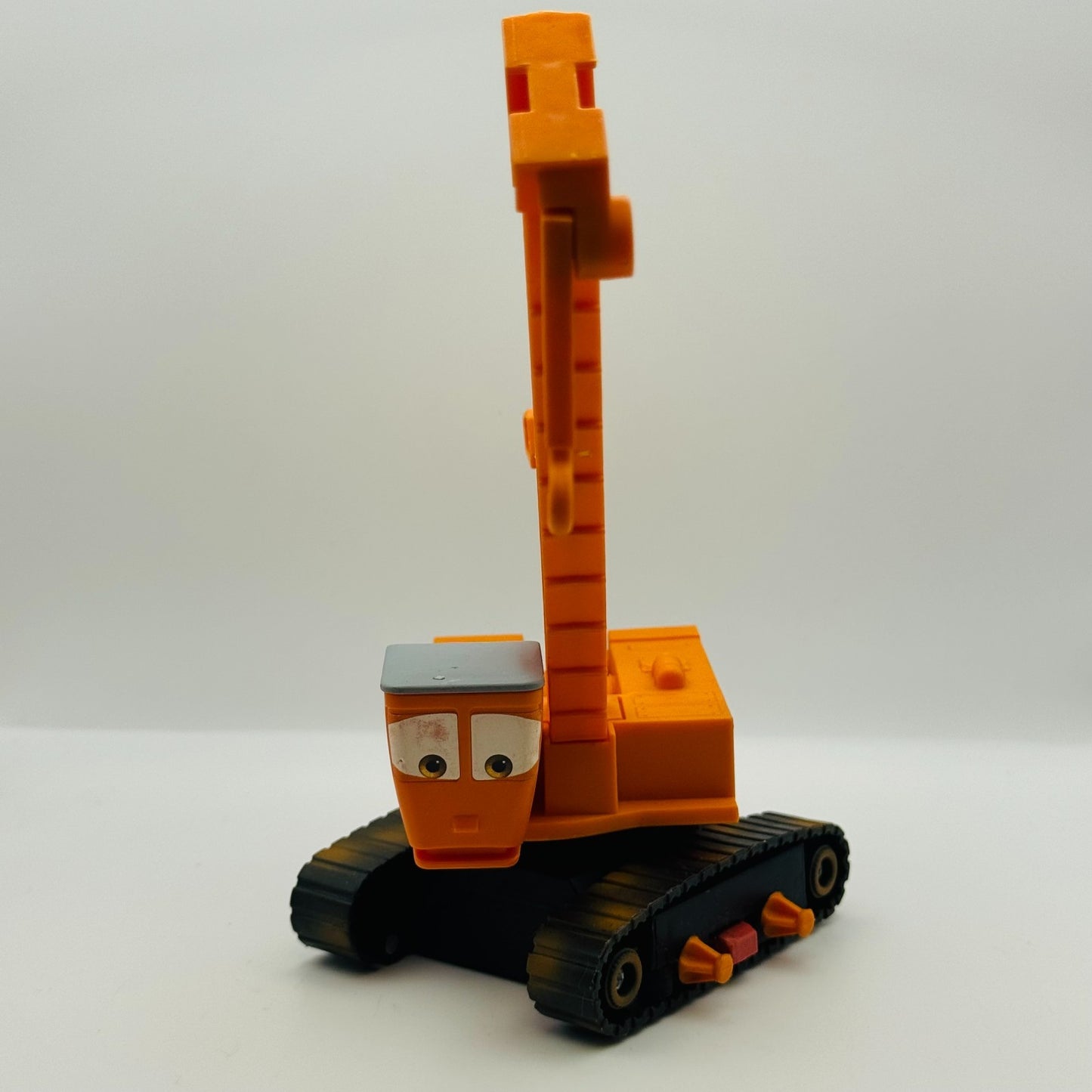 Disney Pixar Cars Toon - CIITY-SAN CRANE Tokyo Mater Ninja Knockout - 1:55 Scale