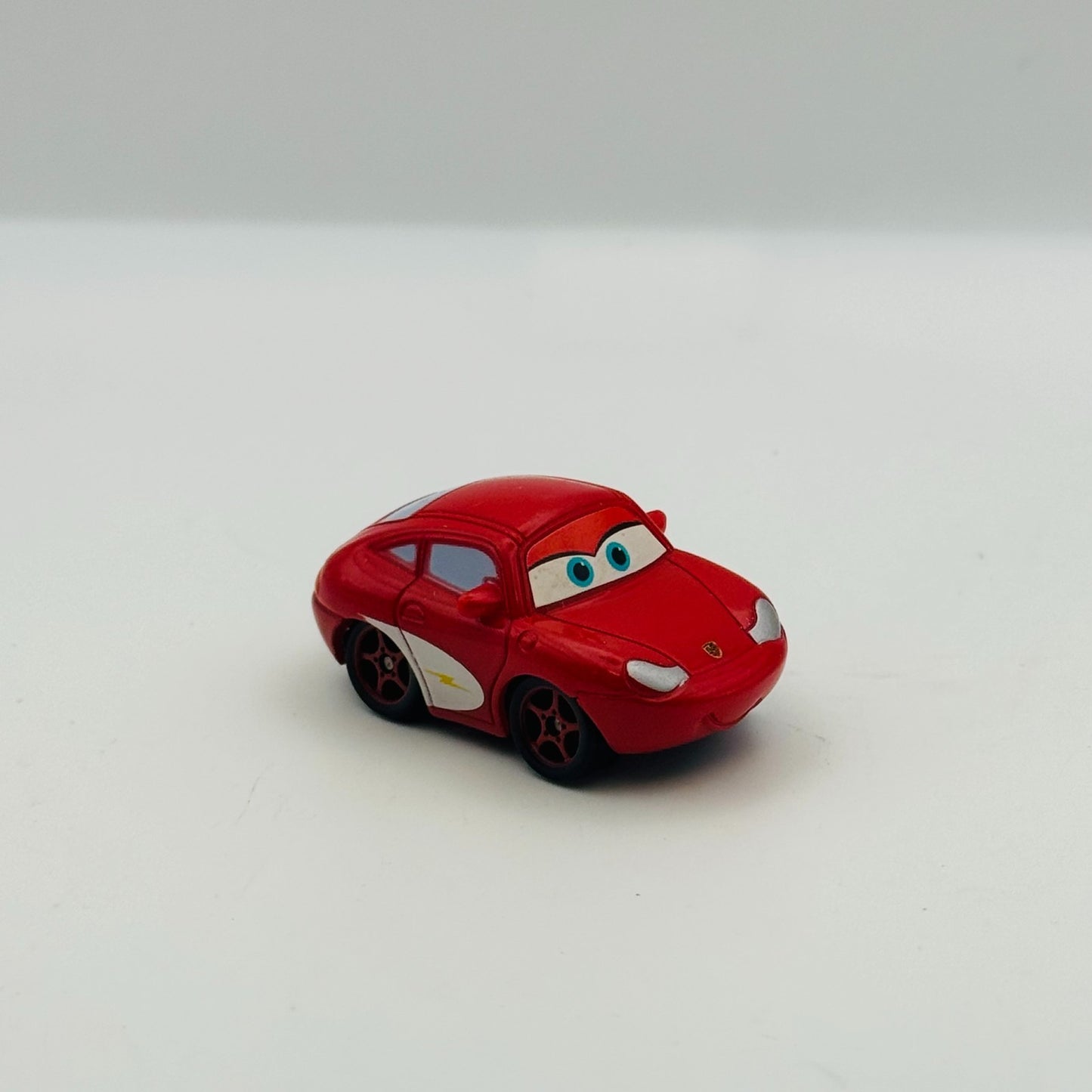 Disney Pixar Cars - Mini Adventures RED SALLY - McQueen's Team