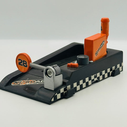 Disney Pixar Cars - NITROADE PIT-RACE OFF LAUNCHER Piston Cup - 1:55 Diecast