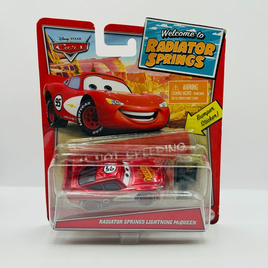 Disney Pixar Cars - WELCOME TO RADIATOR SPRINGS MCQUEEN & TELEPHONE 1:55 Diecast