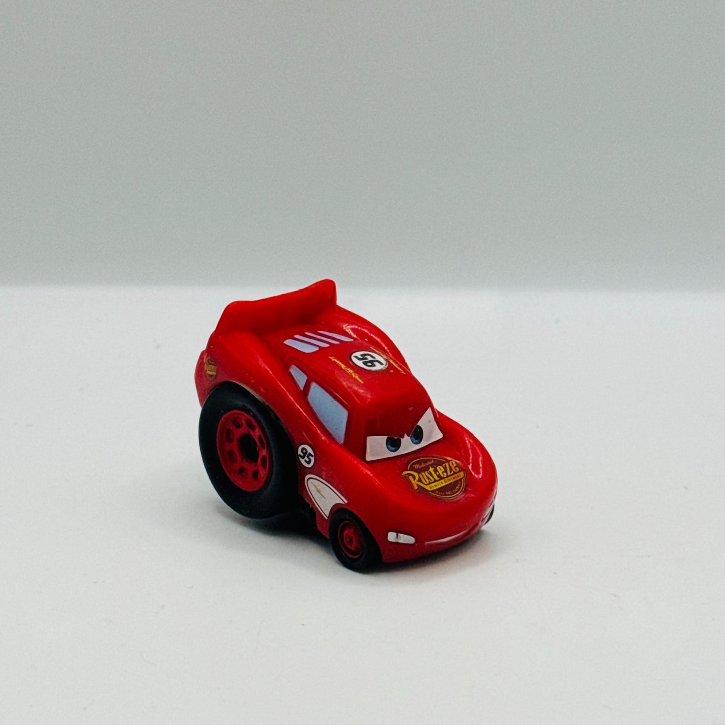 Disney Pixar Cars - MINI RIPLASH RACERS RADIATOR SPRINGS MCQUEEN - 2015