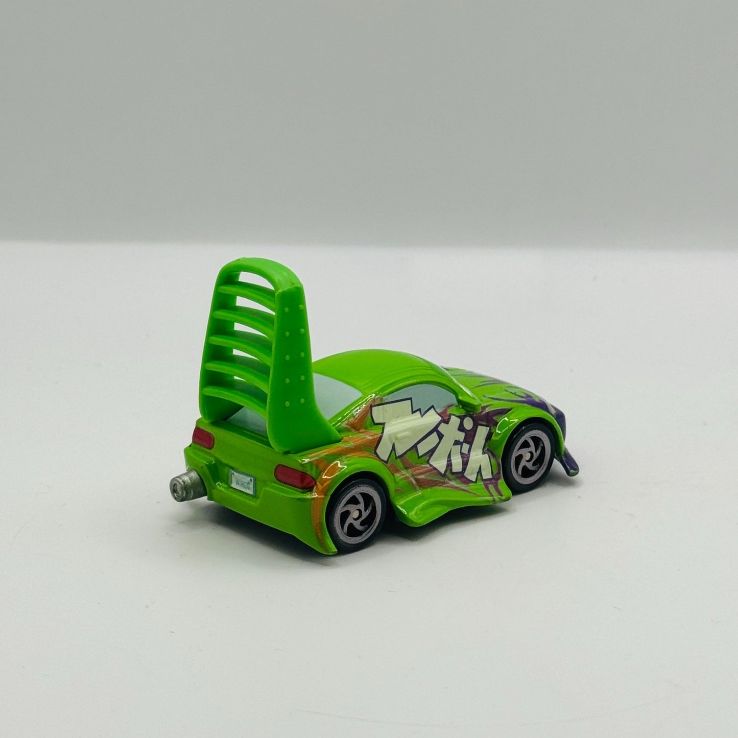 Disney Pixar Cars - WINGO Tuners 2006 - 1:55 Diecast