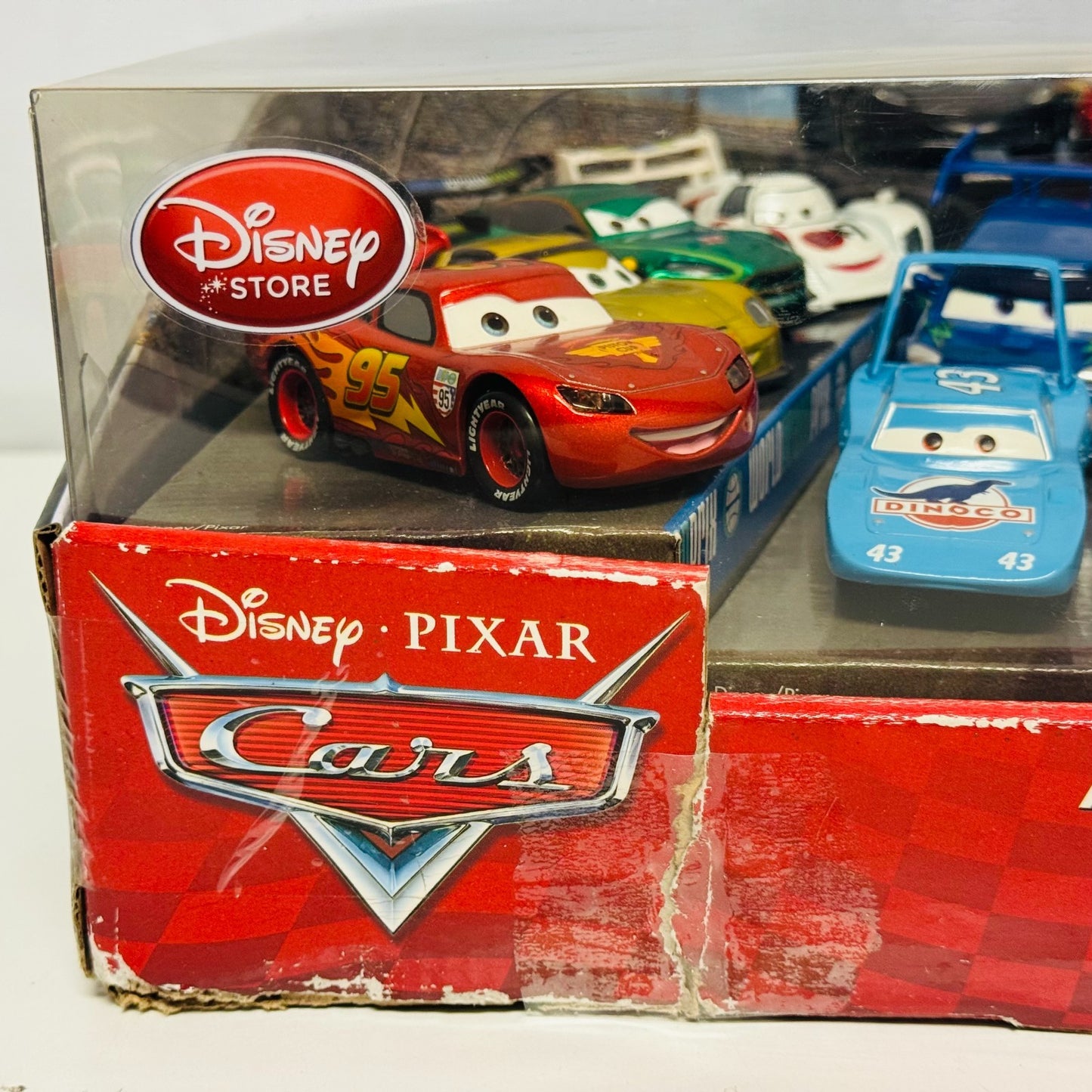 Disney Pixar Cars - MEGA DELUXE WORLD OF RACING SET Disney Store - 1:43 Diecast