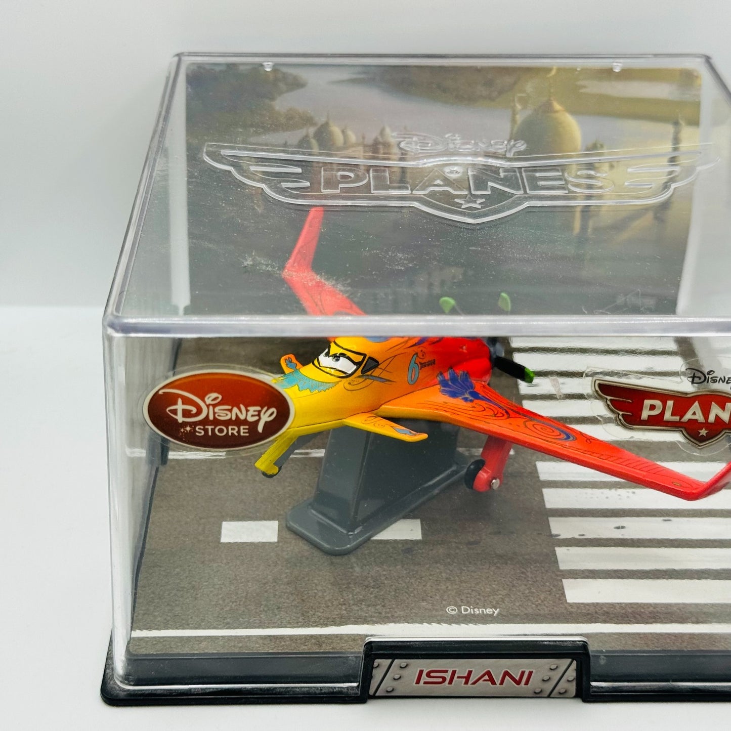 Disney Planes & Pixar Cars - ISHANI Disney Store - 1:43 Diecast