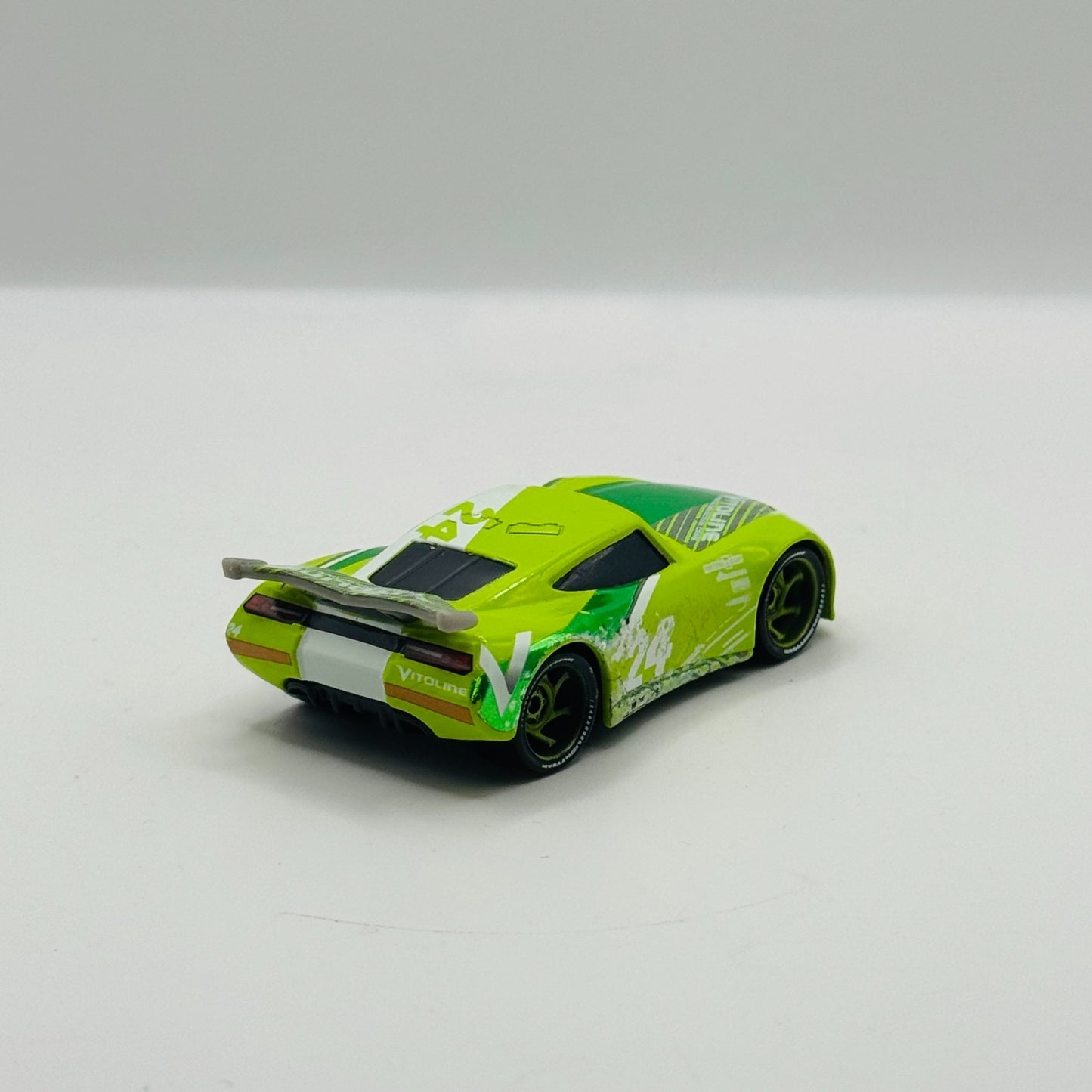 Disney Pixar Cars - CHASE RACELOTT VITOLINE Next Gen *Vietnam* - 1:55 Diecast