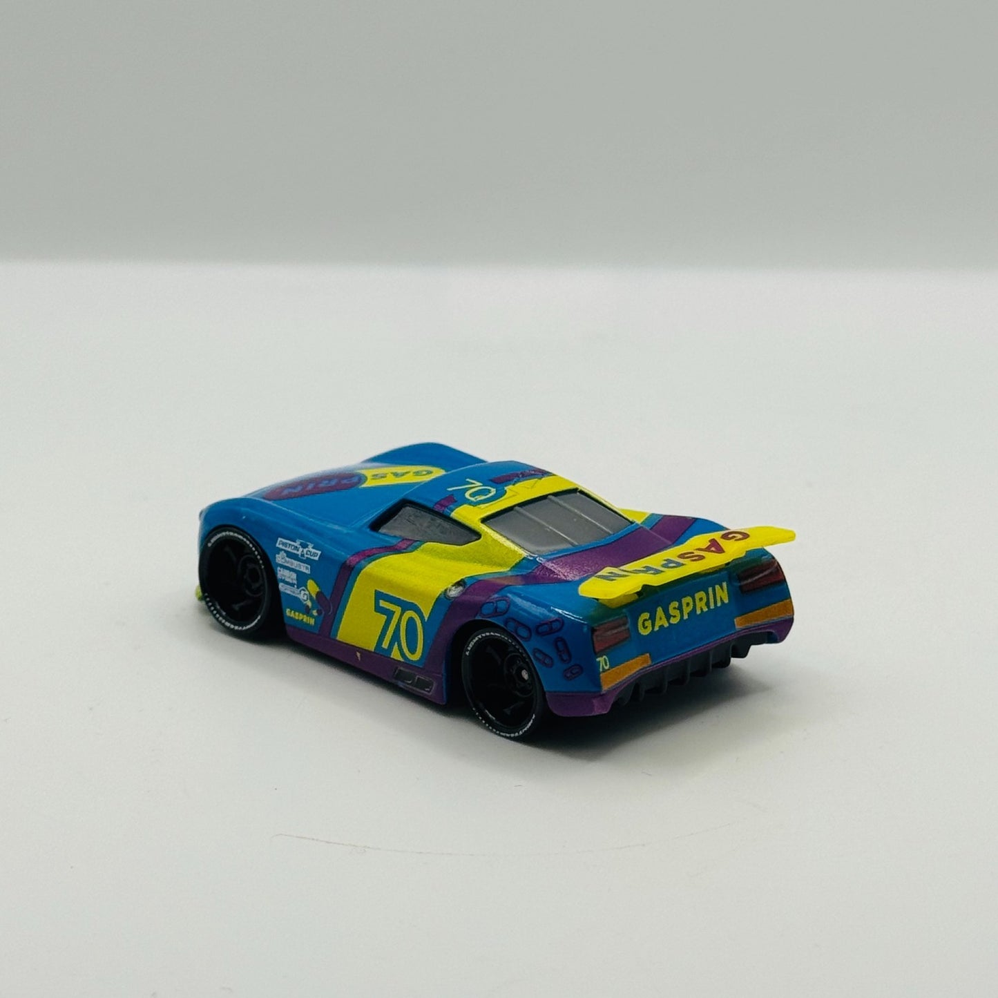 Disney Pixar Cars - RICHIE GUNZIT GASPRIN Next Gen *Vietnam* - 1:55 Diecast